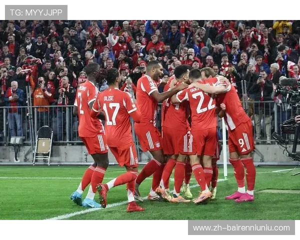 拜仁2-1客胜巴黎，迪亚斯双响后直红罚下，诺伊尔8次扑救当选最佳